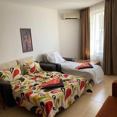Top Complex Apartment On The Beach Светий Влас Екстер'єр фото