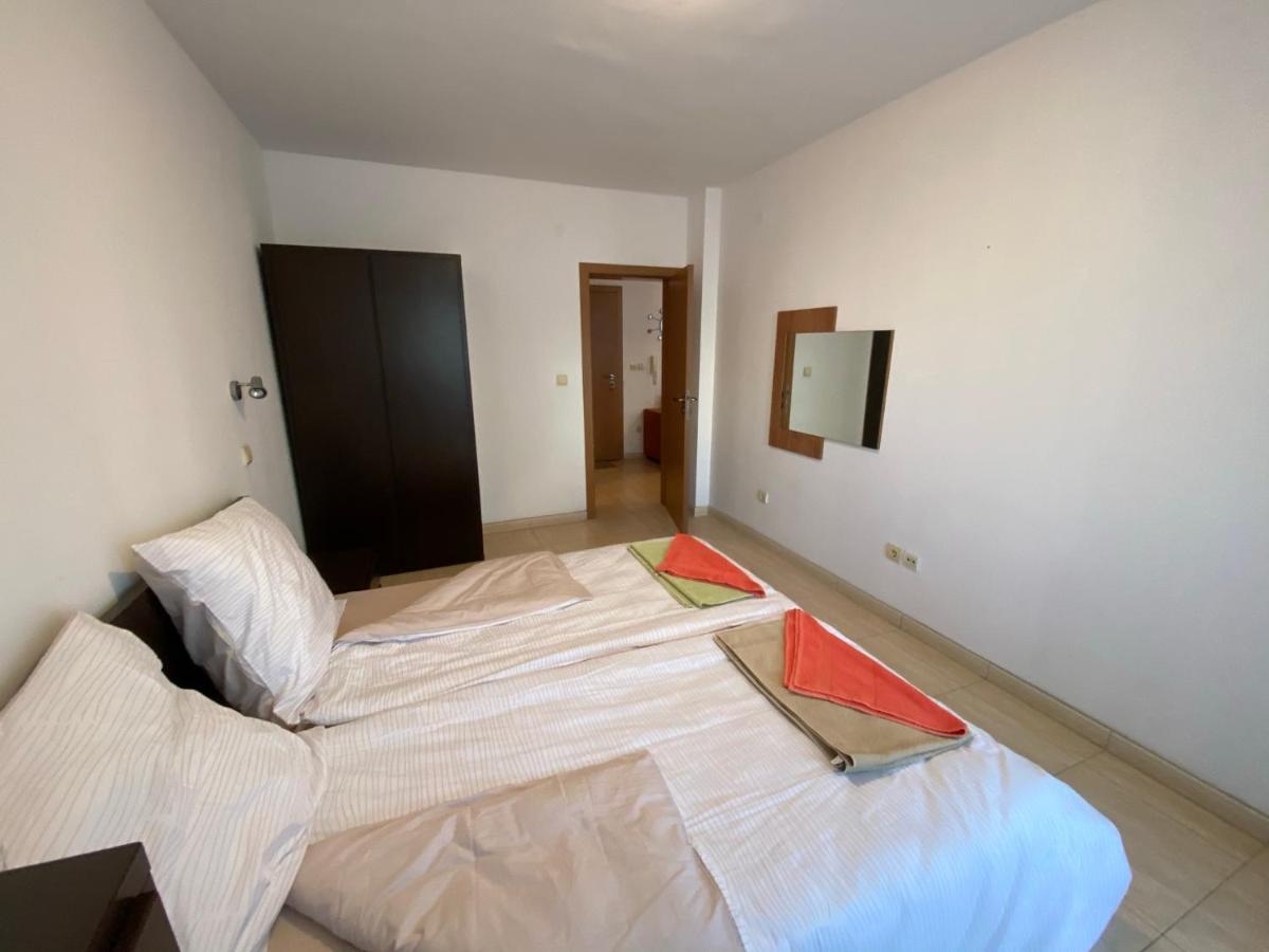 Top Complex Apartment On The Beach Светий Влас Екстер'єр фото
